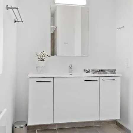 3 Bedroom Cozy In 度假居